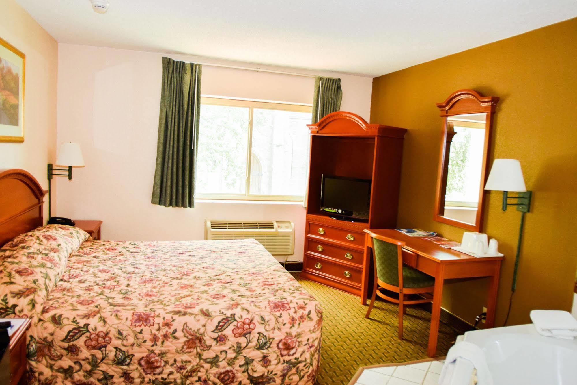 Voco The Cadence, An Ihg Hotel Niagarawatervallen Buitenkant foto